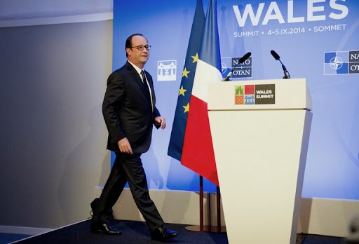 UNITED KINGDOM, NEWPORT : President Francois Hollande arrives for a press conference on the second day of the NATO 2014 Summit &#8211; it