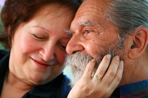 Elderly Couple &#8211; it
