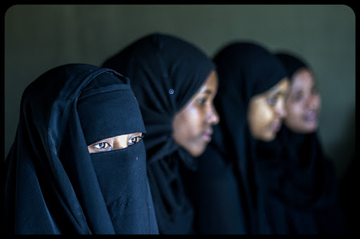 A group of women &#8211; Saudi &#8211; Hijab &#8211; Burqa &#8211; © UNICEF Ethiopia/2013/Ayene &#8211; it