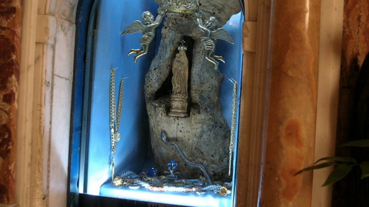 madonna-frassino.jpg