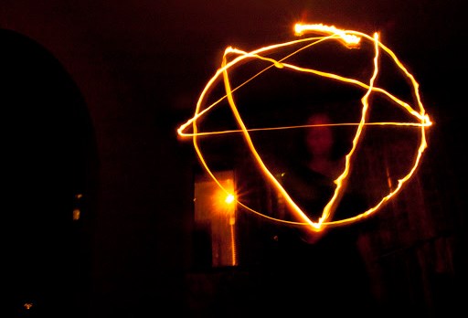 Illuminated pentagram &#8211; it