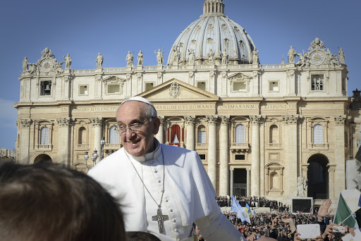 pope francis greeting crowd &#8211; en &#8211; it