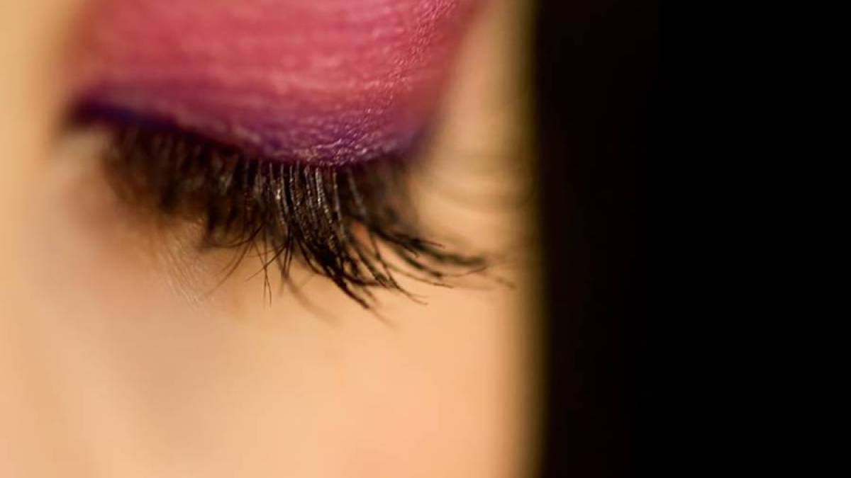 web-eye-make-up-woman-elena-pc3a9rez-melgarejo-cc