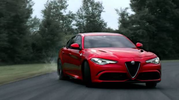 alfa-romeo-super-bowl