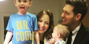 La fede ha aiutato la moglie di Michael Bublé a superare il cancro del figlio