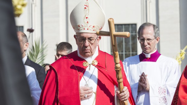 Pope Francis – Palm Sunday – Cross