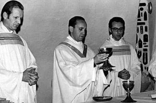 bergoglio 3 – fr