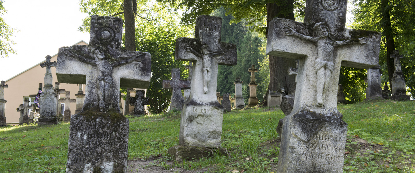 Cemetery &#8211; Cemetery &#8211; HERO1440x600 © Antoine Mekary &#8211; DSC0845