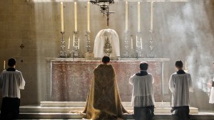 hero-latin-mass-fr-lawrence-lew-op-cc