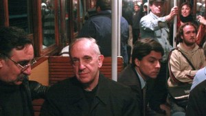 Bergoglio nella metro di Buenos Aires – fr