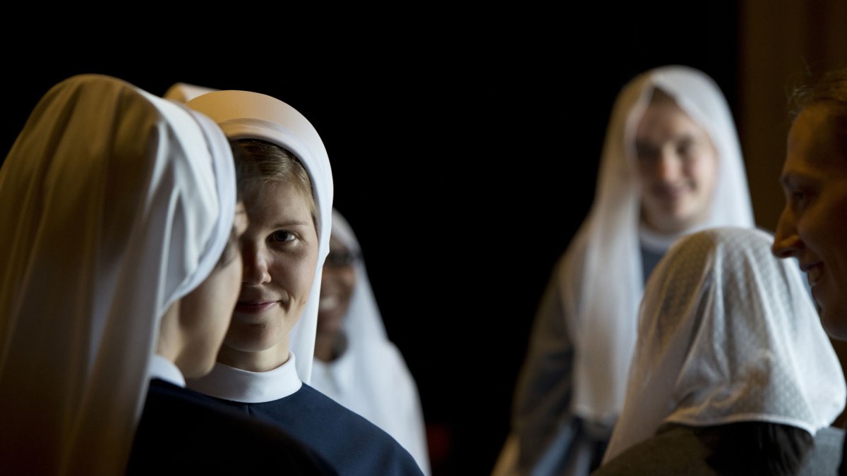 WEB-HABIT-NUNS-SISTERS-Jeffrey-Bruno