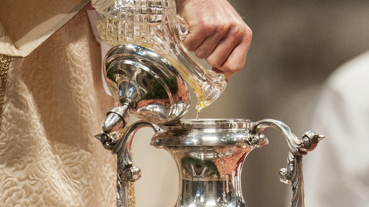 Messe chrismale, bas. Saint Pierre au Vatican