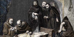 È vero che la Chiesa proibiva di leggere la Bibbia?