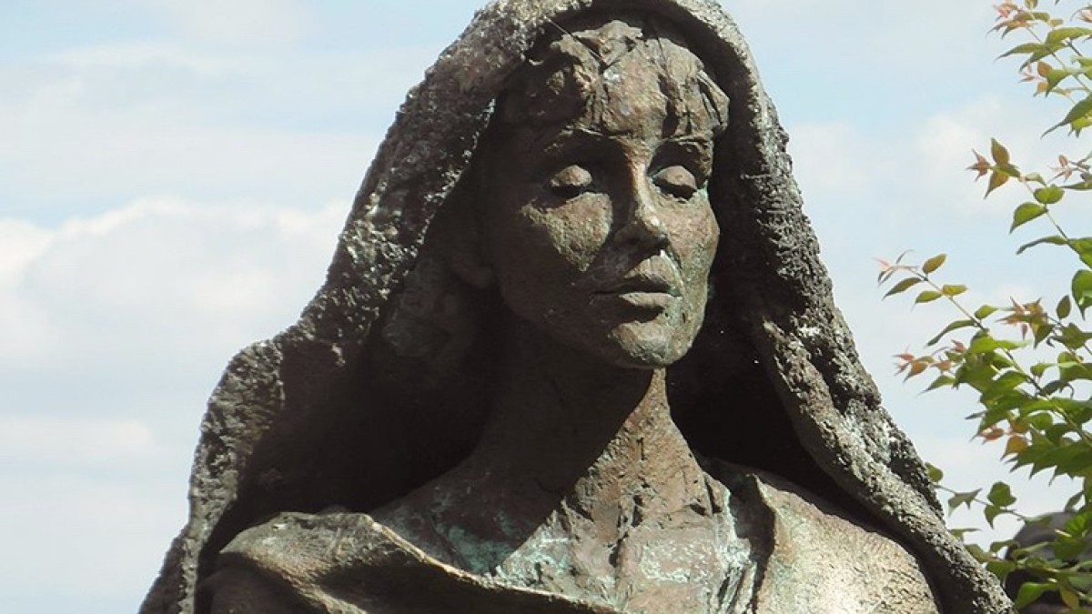 web-saint-sep-17-hildegard-von-bingen-gerda-arendt-cc