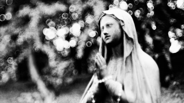 WEB VIRGIN MARY ROSARY BW © Michele M.F. CC Flickr