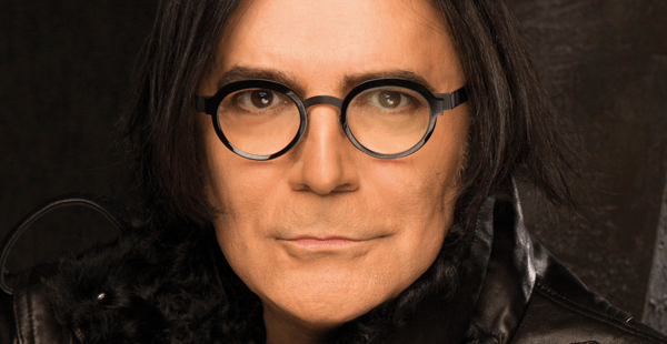 Renato Zero e il Crocifisso: «T'hanno staccato da tutti i ...