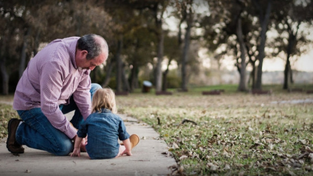 PADRE FIGLIA GIOCO