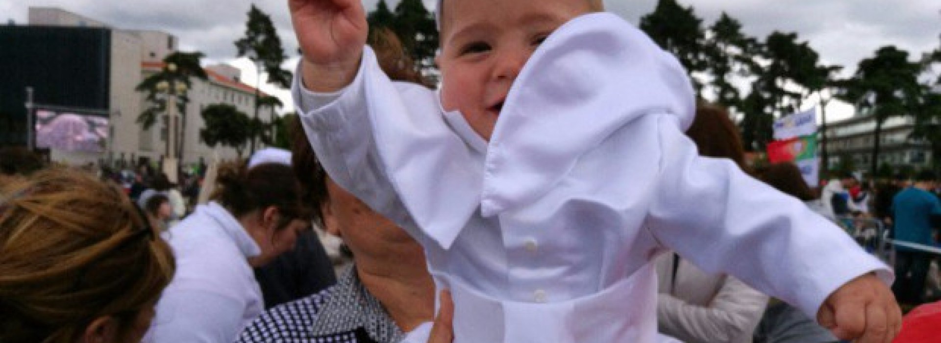BAMBINO, VESTITO, PAPA, FATIMA