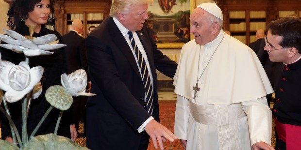 (FOTOGALLERY) Regali ricevuti da Papa Francesco
