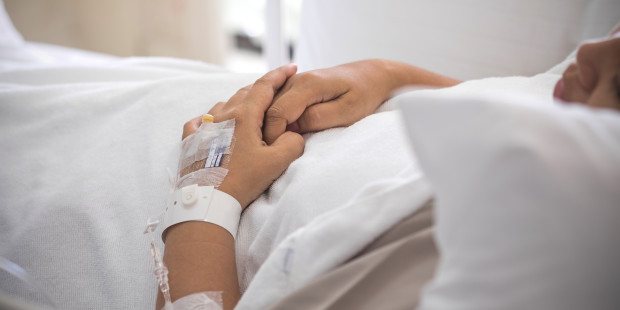 web-woman-hospital-hand-iv-mocha-vp-shutterstock_292645871