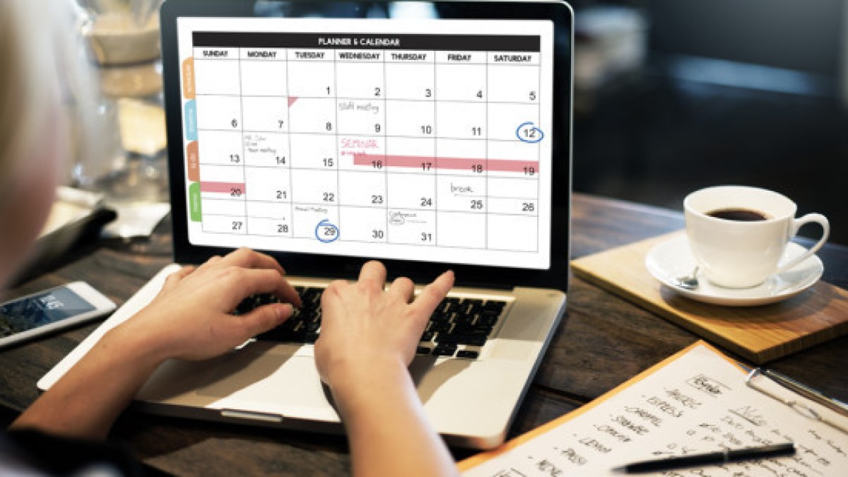 web3-computer-calendar-woman-desk-agenda-shutterstock
