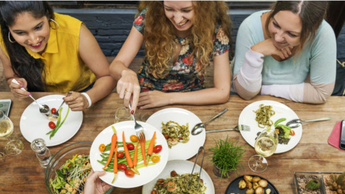 web3-dinner-with-friends-healthy-eating-meal-together-shutterstock