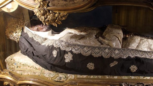 CORPO INCORROTTO SANTO