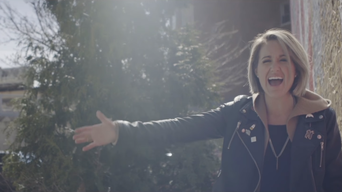 WEB3-BRITT-NICOLE-MUSIC-VIDEO-YOUTUBE-FAIRUSE