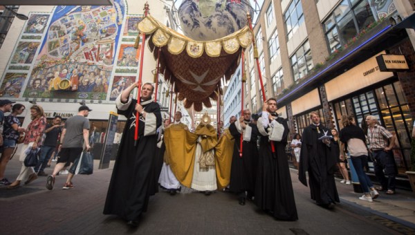 CORPUS DOMINI LONDRA