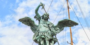 La profezia delle 4 vittorie di San Michele Arcangelo sull&#8217;Anticristo
