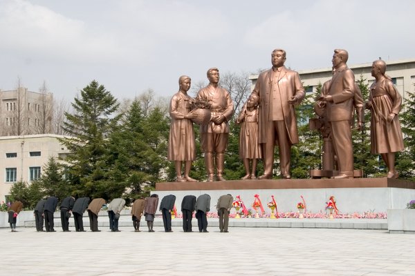 Estátua de Kim Il-sung