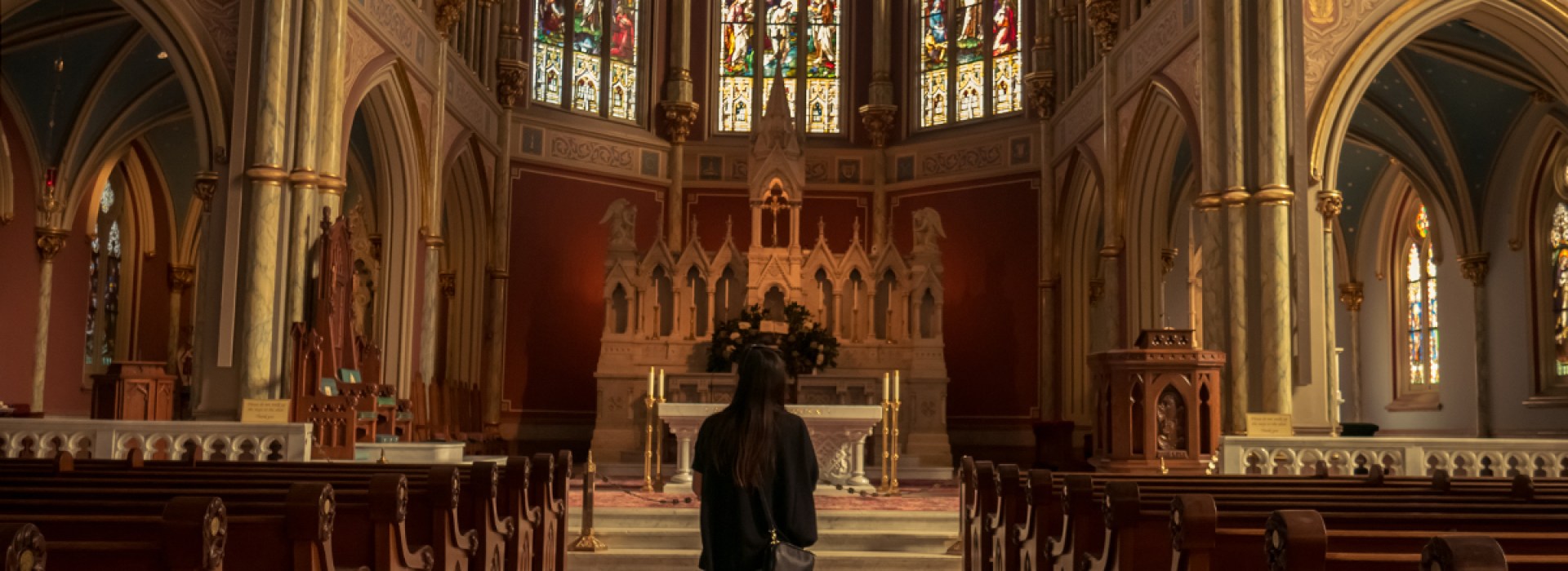 PRAYING,CHURCH,CATHEDRAL