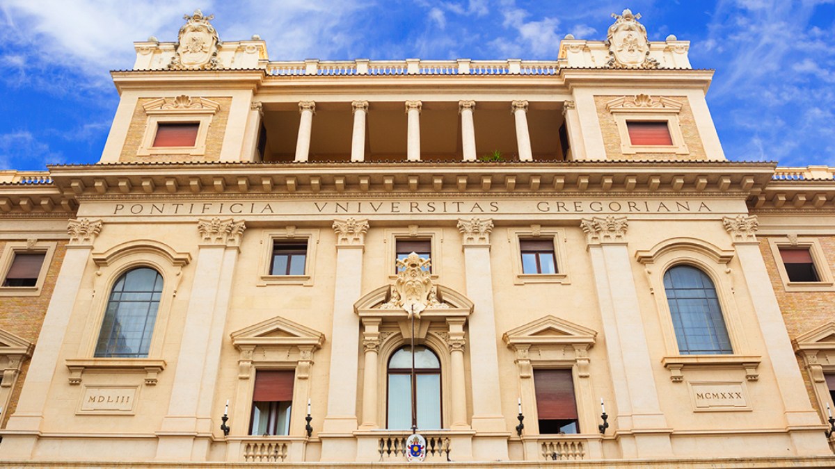 GREGORIAN UNIVERSITY
