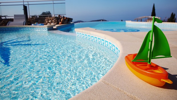 POOL,BOAT