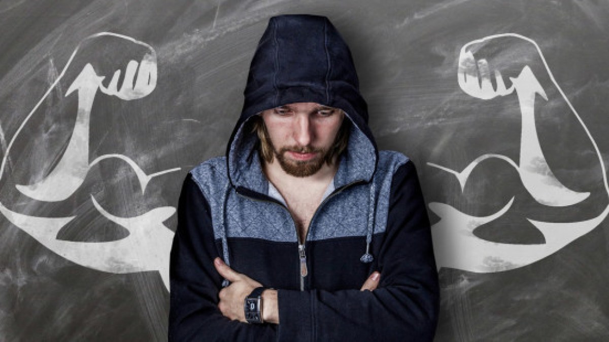 web3-millenial-male-man-chalk-wall-muscles-arms-pexels-cc0