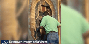 Donna “posseduta” distrugge un&#8217;immagine della Madonna di Guadalupe