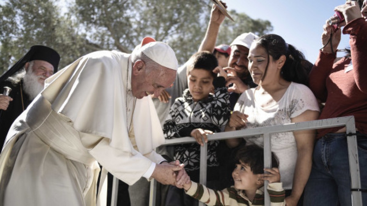 web-pope-francis-visit-lesbos-c2a9andrea-bonetti-prime-minister-s-office-afp-ai