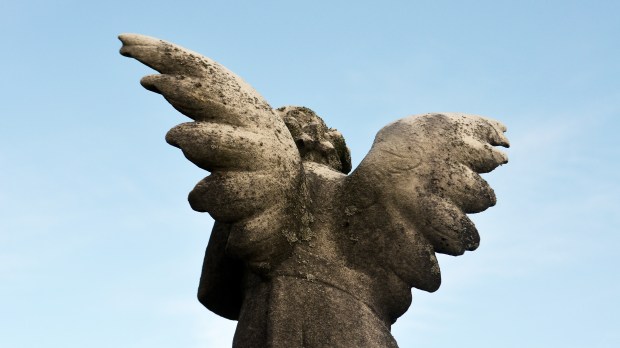ANGEL STATUE