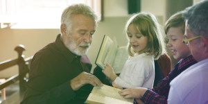 La Chiesa cambia la catechesi: nell&#8217;epoca digitale sarà &#8220;personalizzata&#8221;