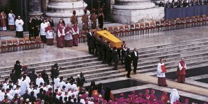 Funerali papali per Benedetto XVI: Roma e il primato dell’ospitalità