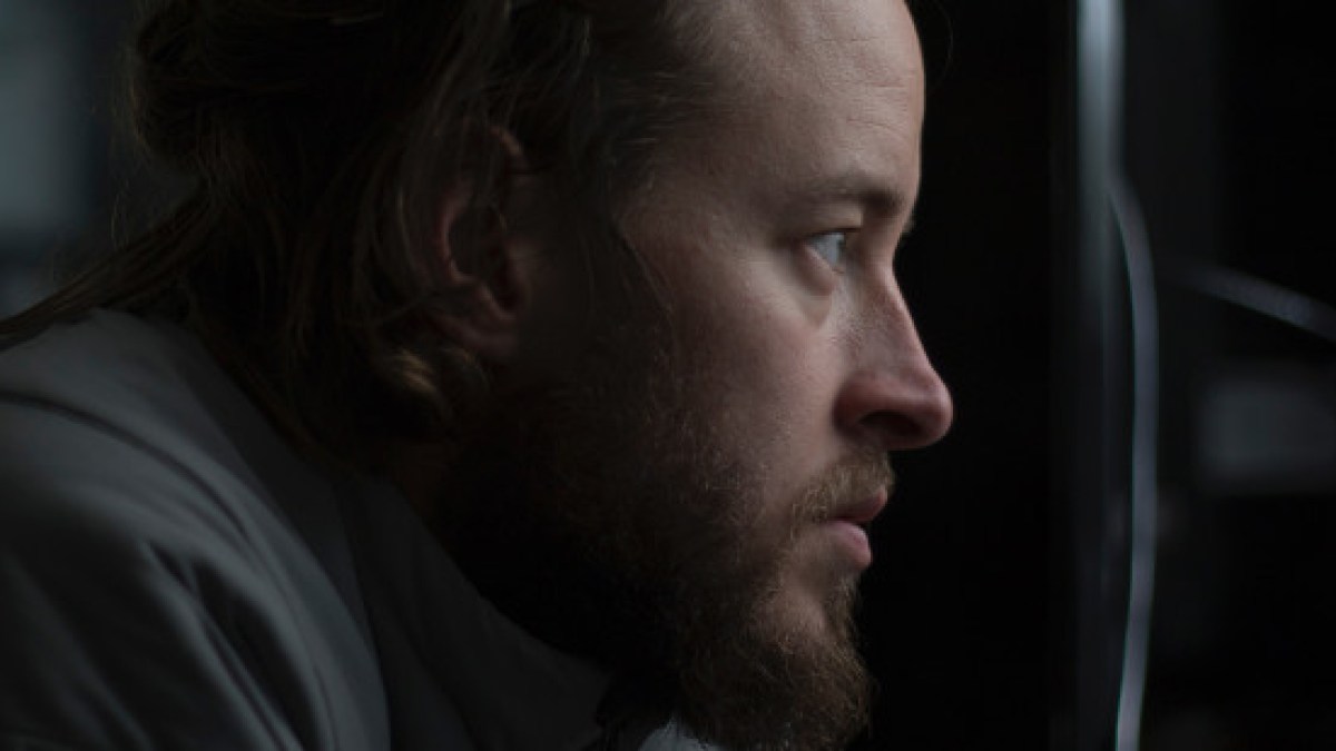web3-man-light-thinking-beard-unsplash-cc0