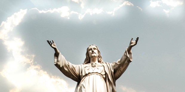 STATUE OF JESUS