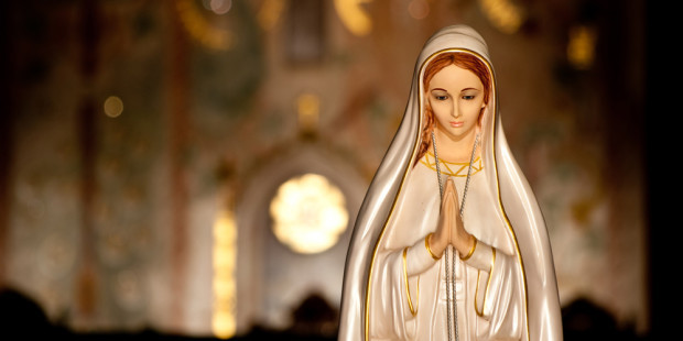 web3-virgin-mary-statue-church-thaagoonshutterstock