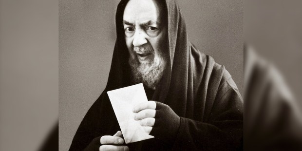 Sei Triste O Depresso Questa Preghiera Di Padre Pio Ti Aiutera