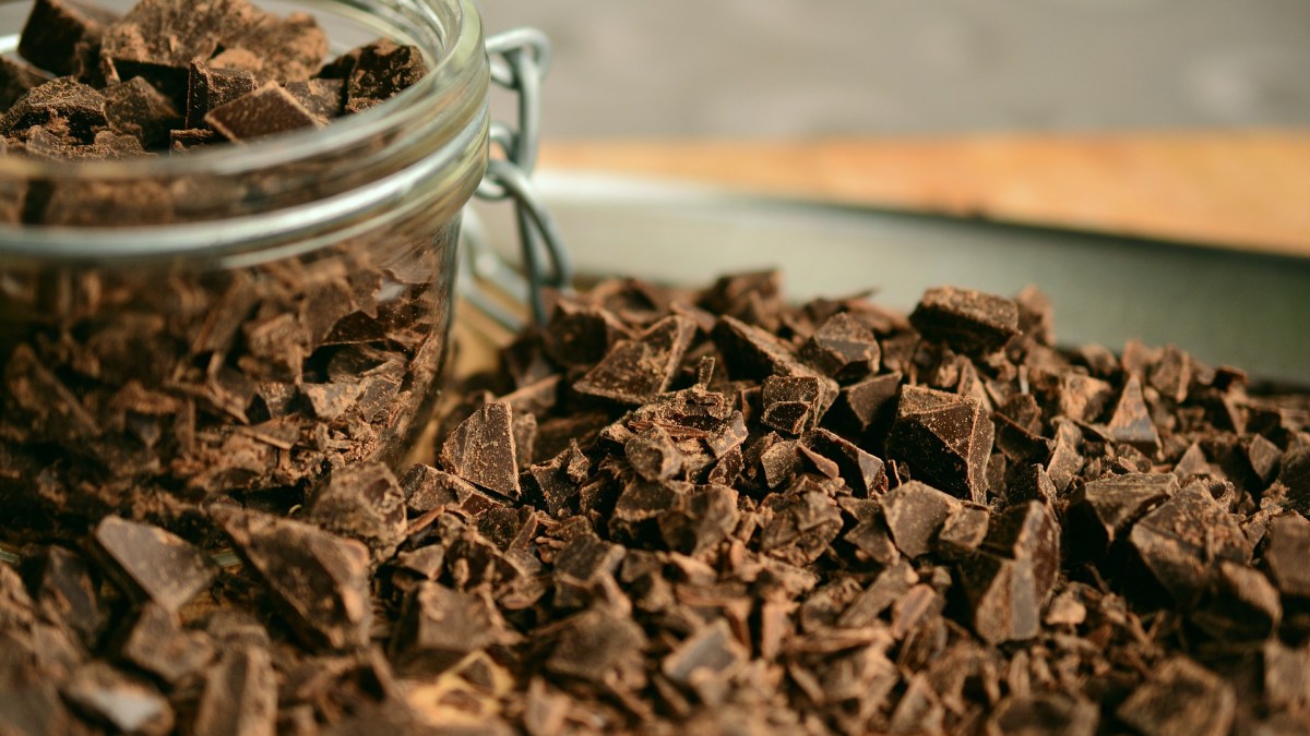 chocolate-2224998_1920