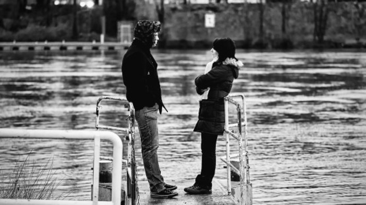 web3-couple-argue-discuss-love-river-raul-lieberwirth-cc-by-nc-nd-2-0