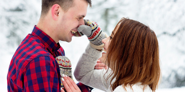 web3-couple-love-winter-hug-fun-pexels-cc0