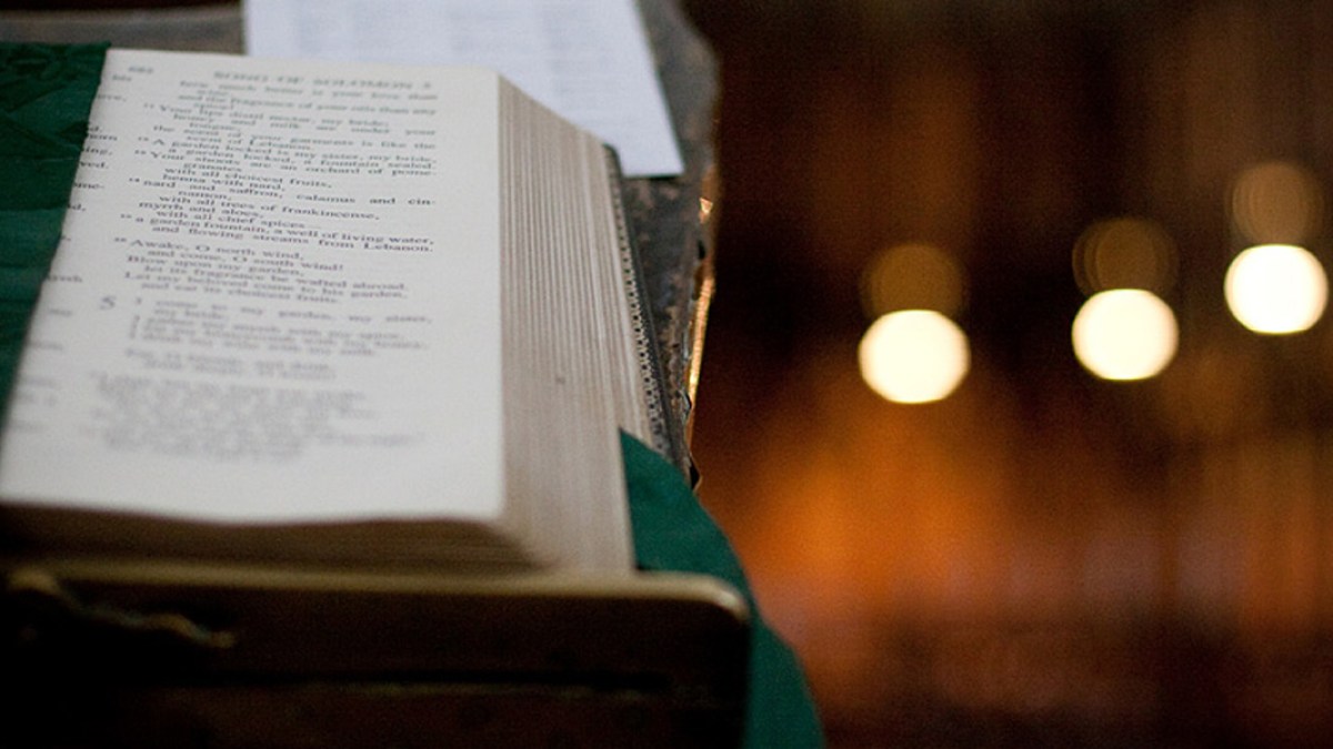 LECTERN,AMBO,PULPIT