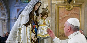 La lettera inedita di Bergoglio sulla protezione che ha ricevuto dalla Madonna