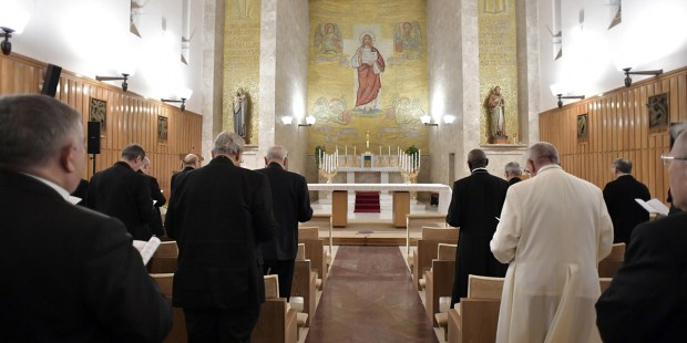 POPE-RETREAT-RELIGION